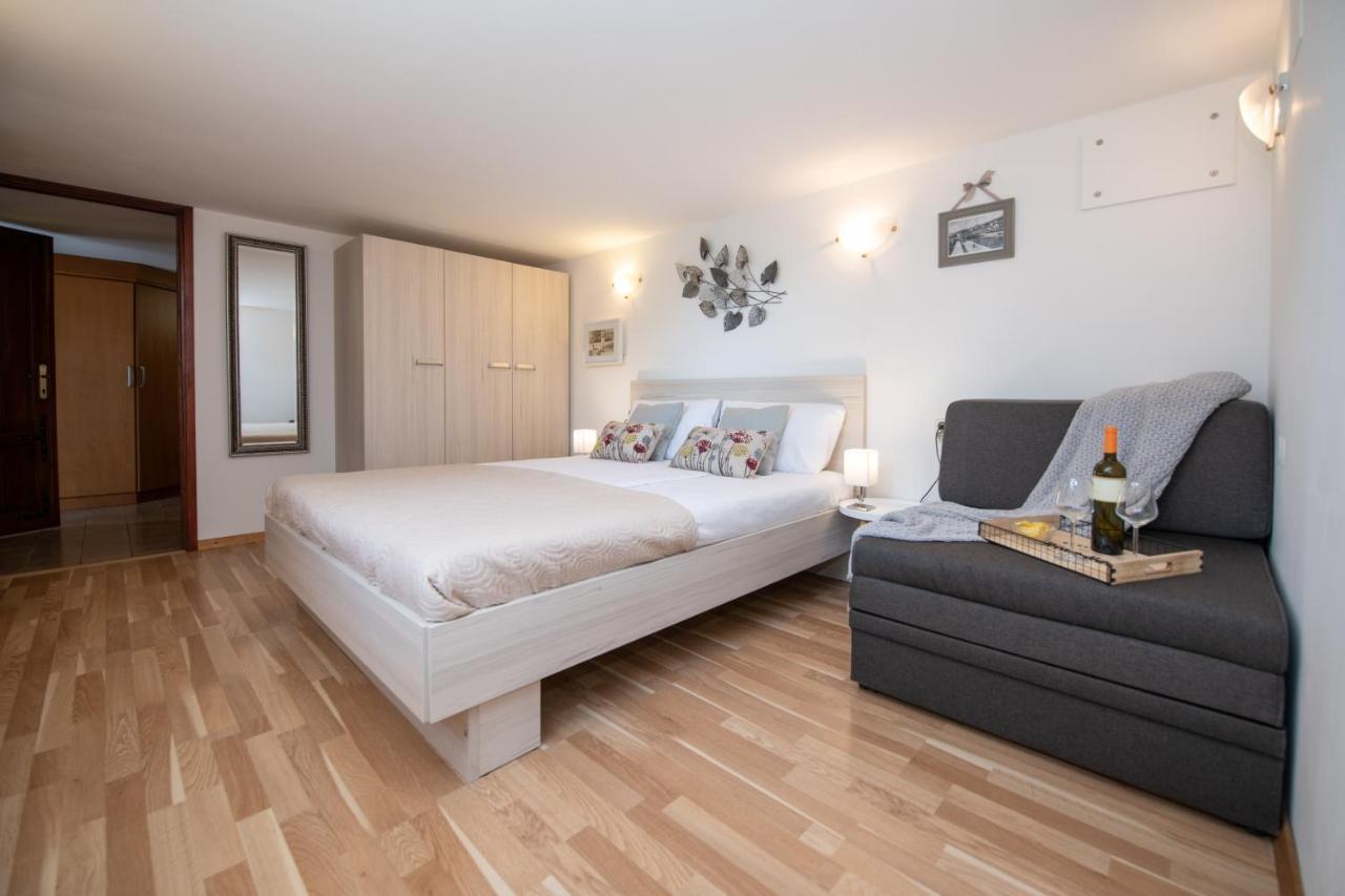 Apartment Amalia Volosko オパティヤ エクステリア 写真